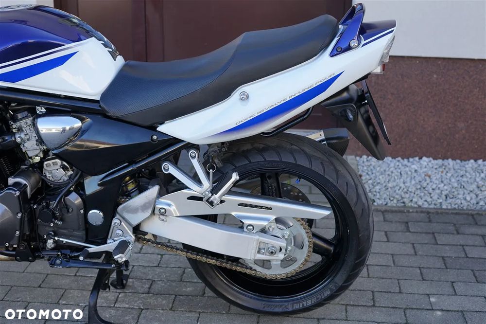 Suzuki Bandit - 22