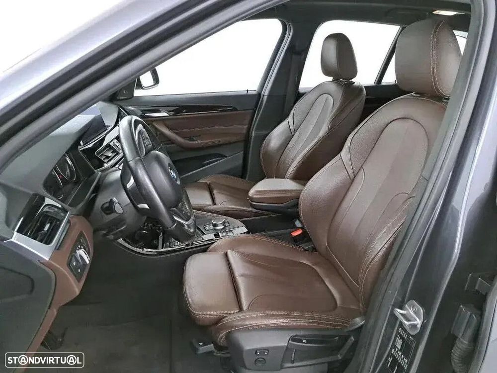BMW X1 16 d sDrive Auto Line Sport - 16