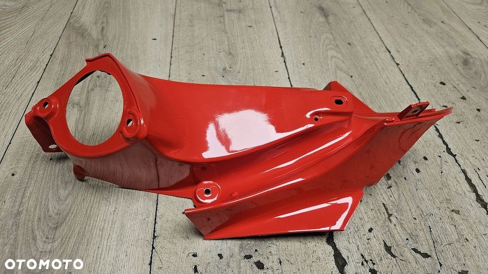 Wlot owiewka Aprilia RSV 1000   AP8148912 - 2