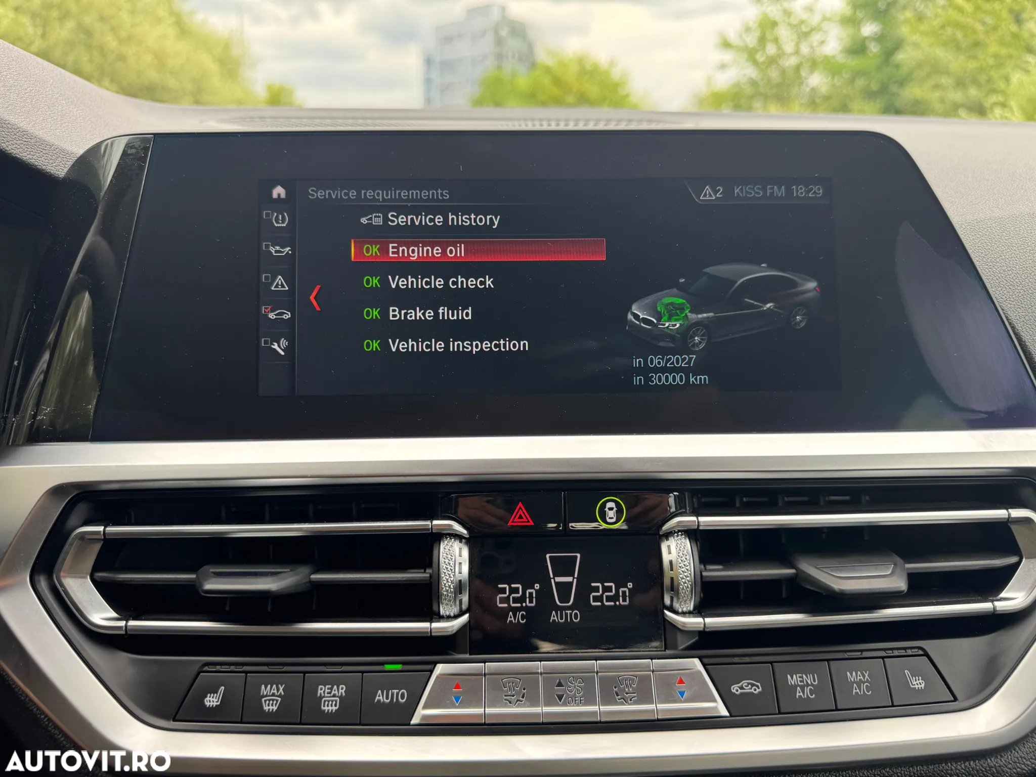 BMW Seria 3 320i Aut. Sport Line - 24