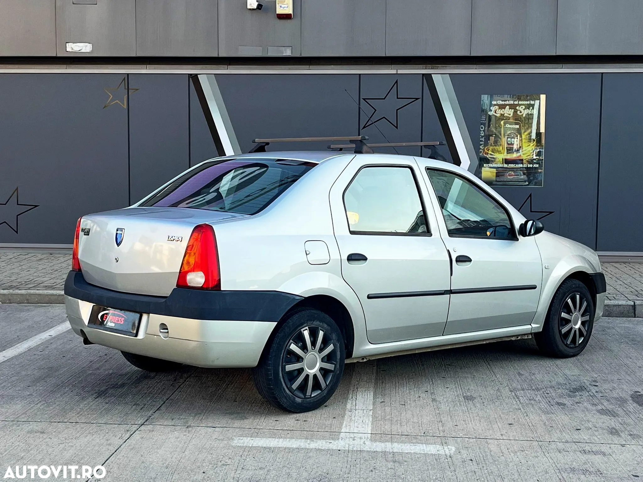 Dacia Logan 1.6 MPI Laureate - 3