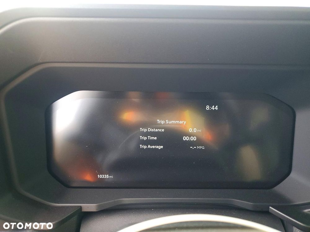 Toyota Land Cruiser - 10