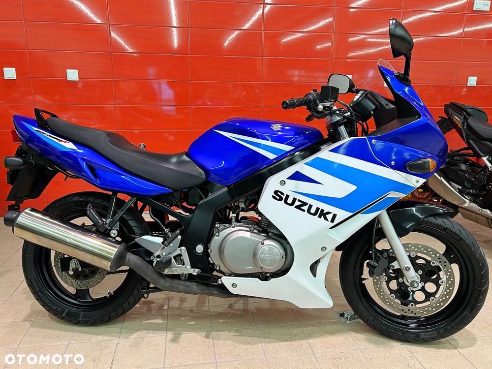 Suzuki GS - 18