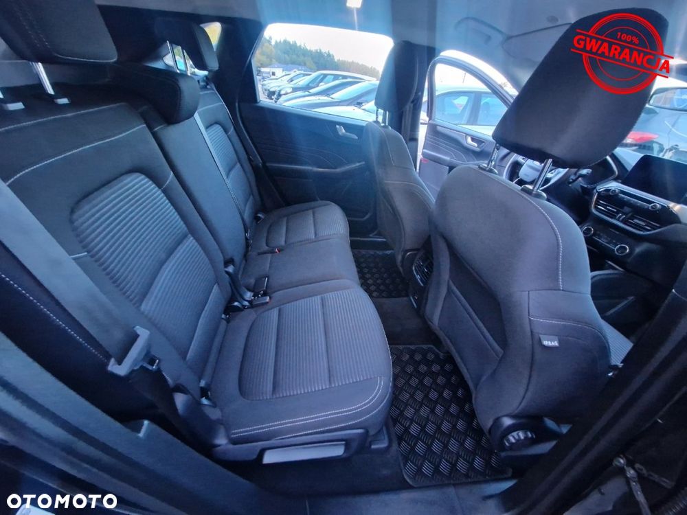 Ford Kuga - 27