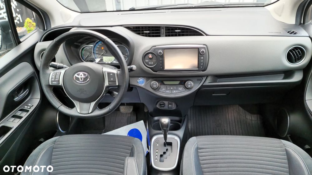 Toyota Yaris 1.5 VVT-i - 15