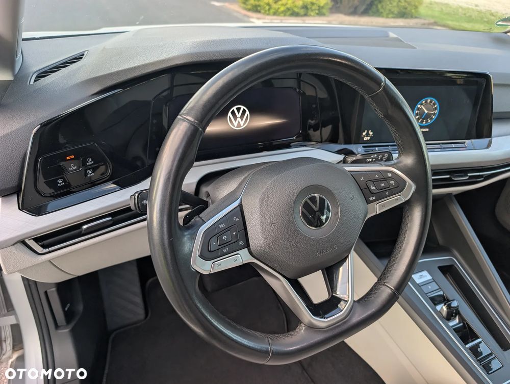 Volkswagen Golf 2.0 TDI SCR DSG Life - 14