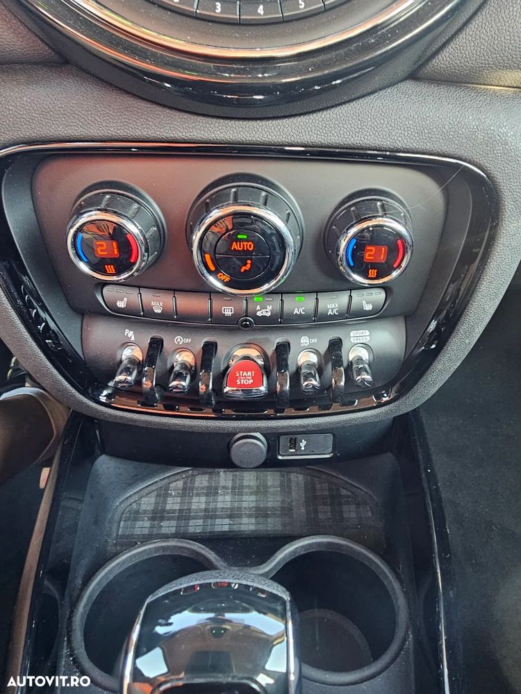 Mini Clubman Cooper D AT - 19