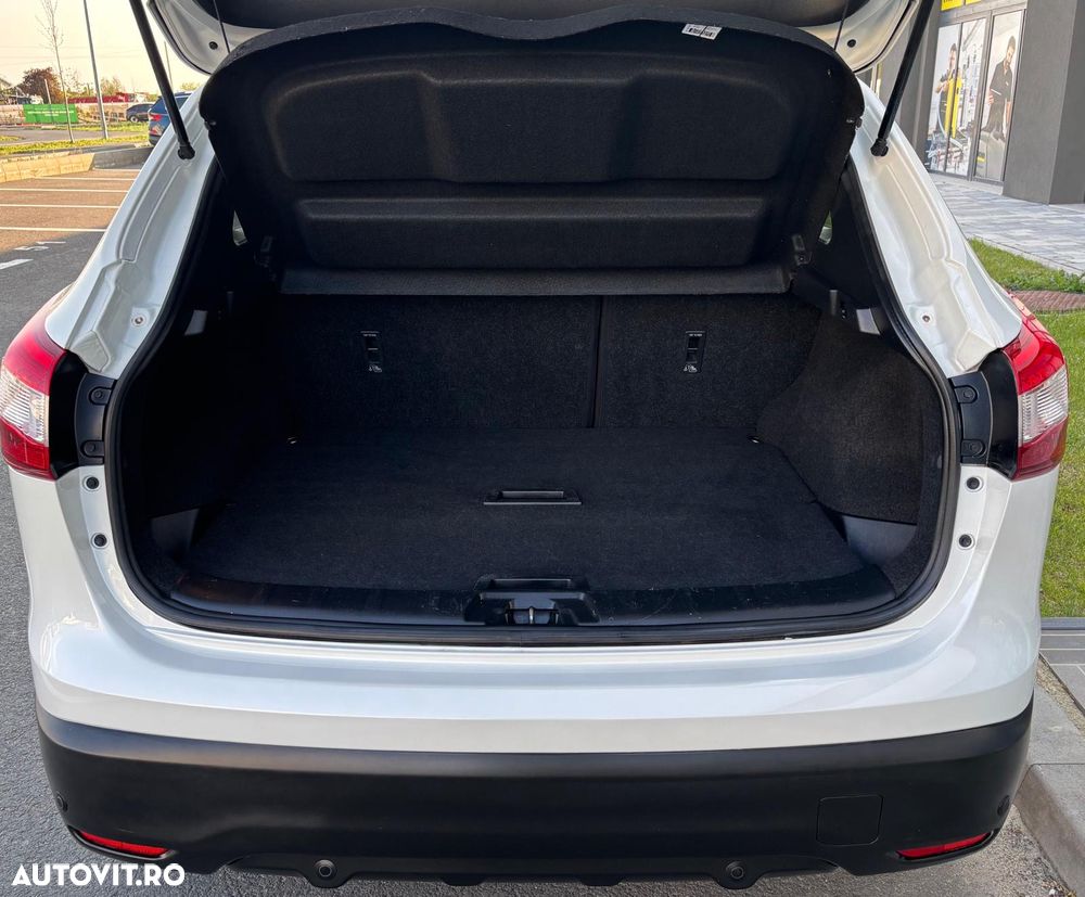 Nissan Qashqai 1.5 DCI Start/Stop Tekna - 26