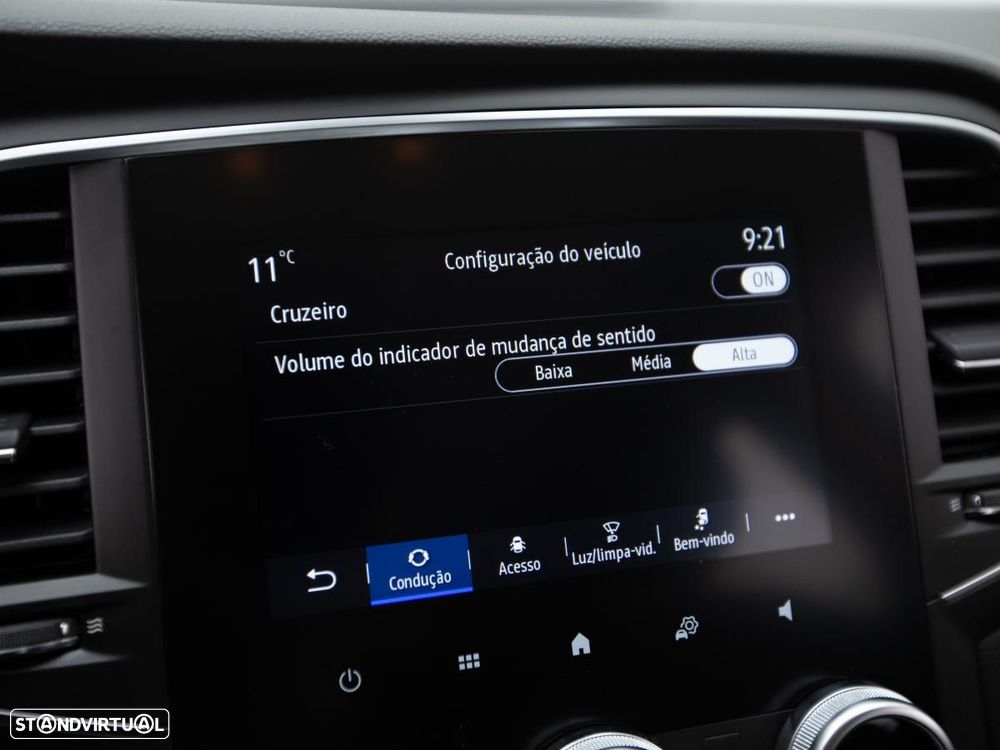 Renault Mégane Sport Tourer 1.5 Blue dCi Equilibre EDC - 23