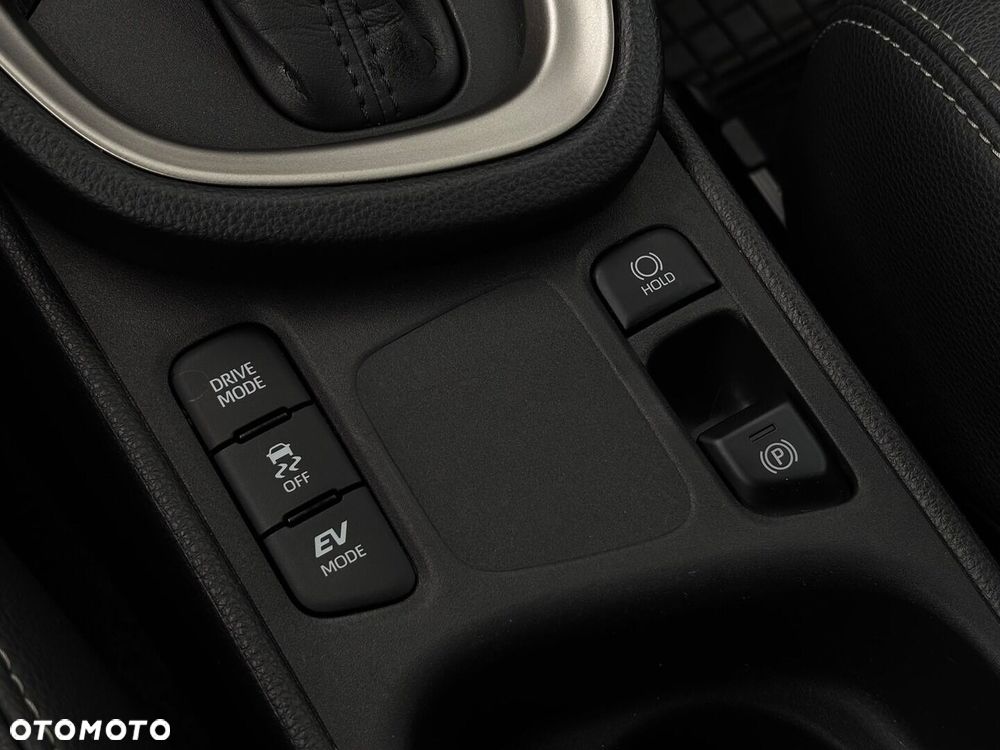 Toyota Yaris Cross Hybrid 1.5 Executive - 23