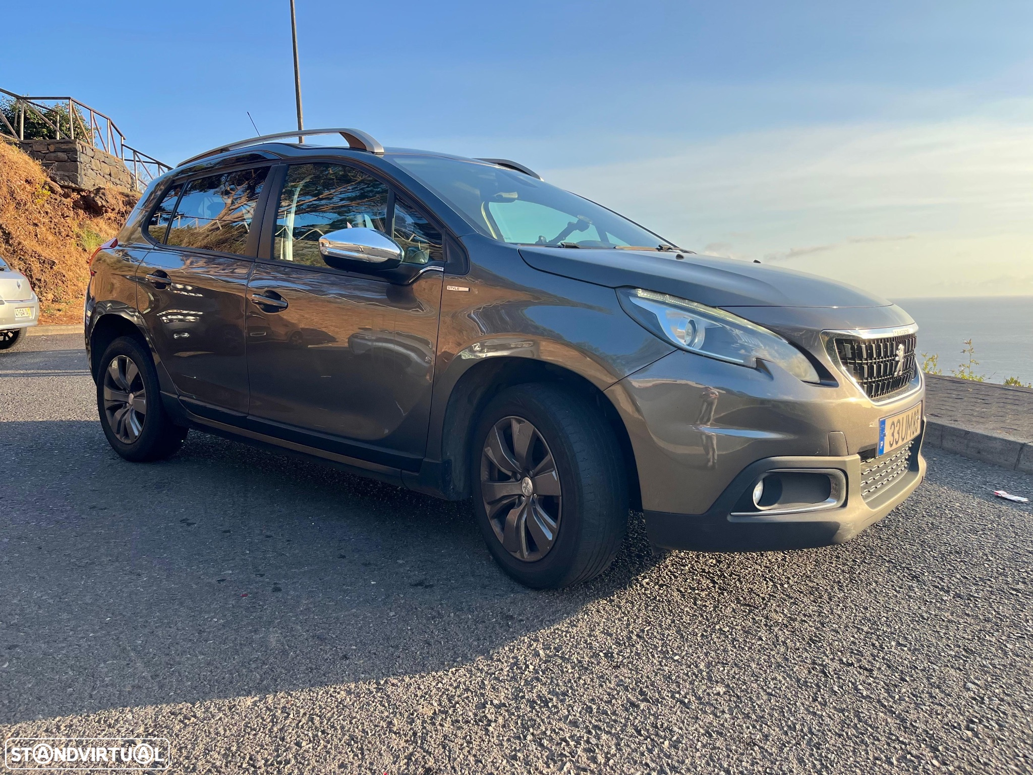 Peugeot 2008 1.6 BlueHDi Allure - 7