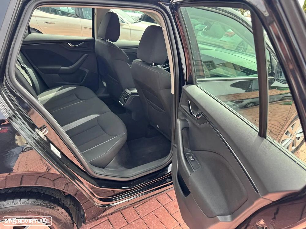 Skoda Kamiq 1.0 TSI Style DSG - 21