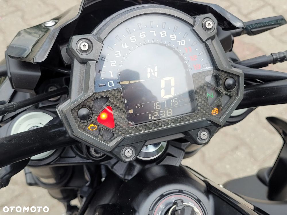 Kawasaki Z 900 - 20
