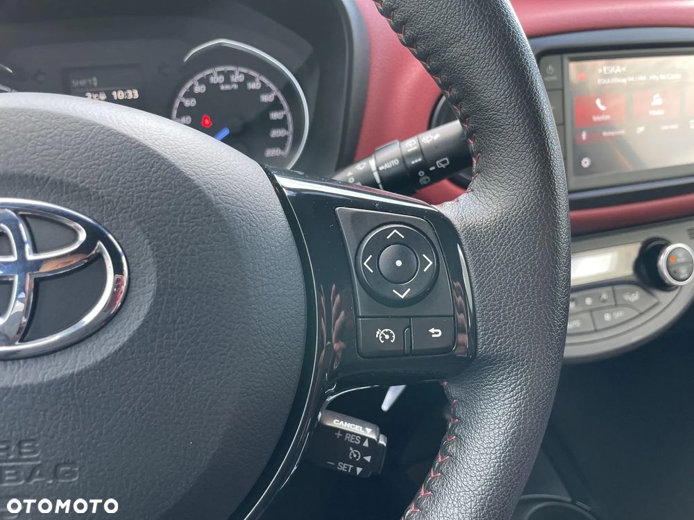 Toyota Yaris 1.5 Selection - 23