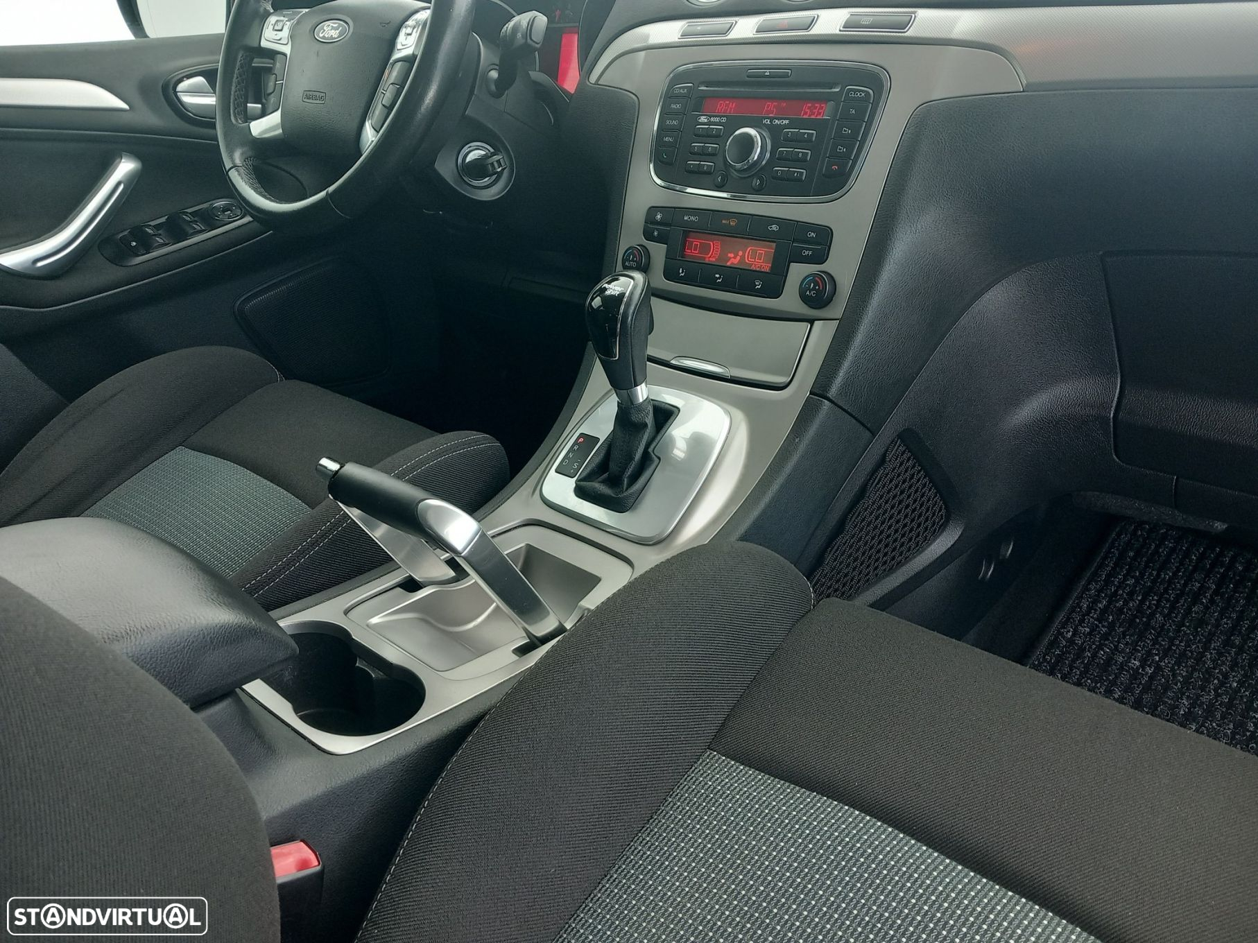 Ford S-Max 2.0 TDCi Titanium 7L Aut. - 37