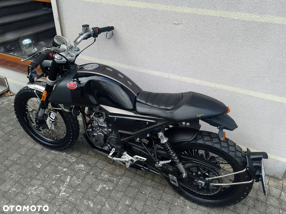 Mondial HPS 125 - 11