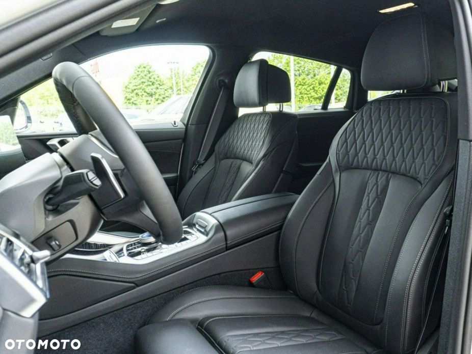 BMW X6 xDrive30d mHEV sport - 9