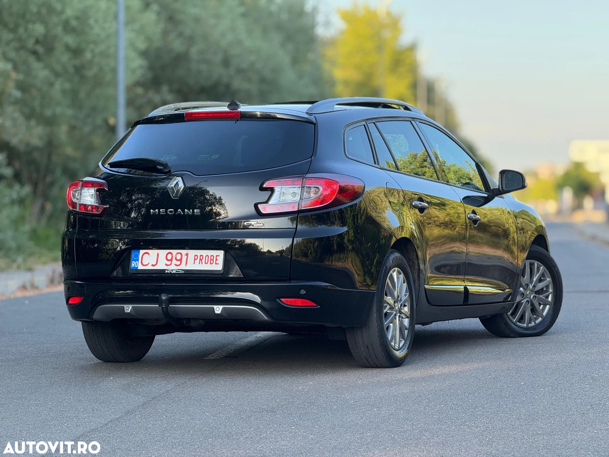 Renault Megane ENERGY dCi 110 GT LINE - 4