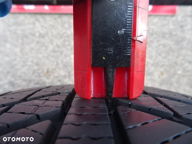 195/60/R16 89H GOODYEAR VECTOR 4 SEASONS - 5