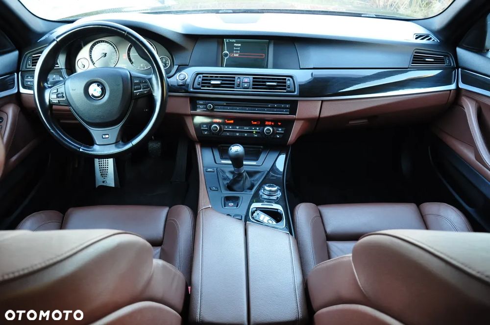 BMW Seria 5 520d - 9