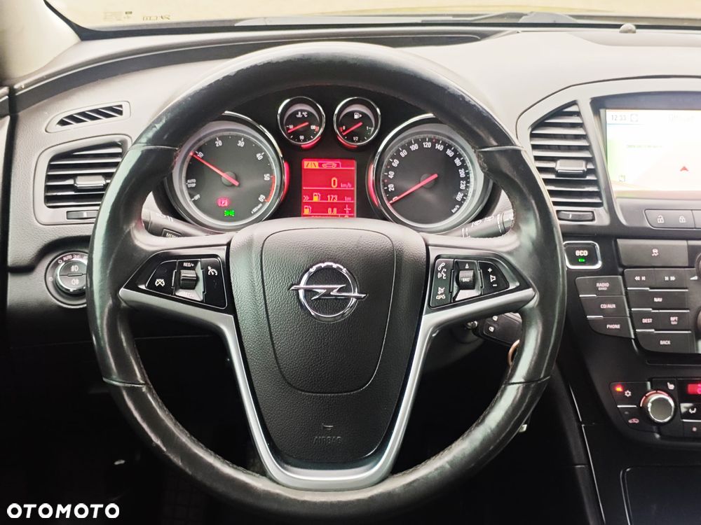 Opel Insignia - 33