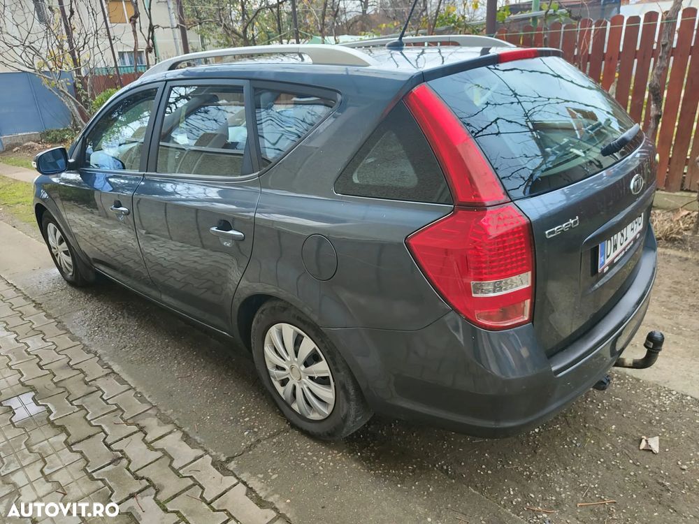 Kia Ceed 1.6 CRDi SW ISG Vision - 7