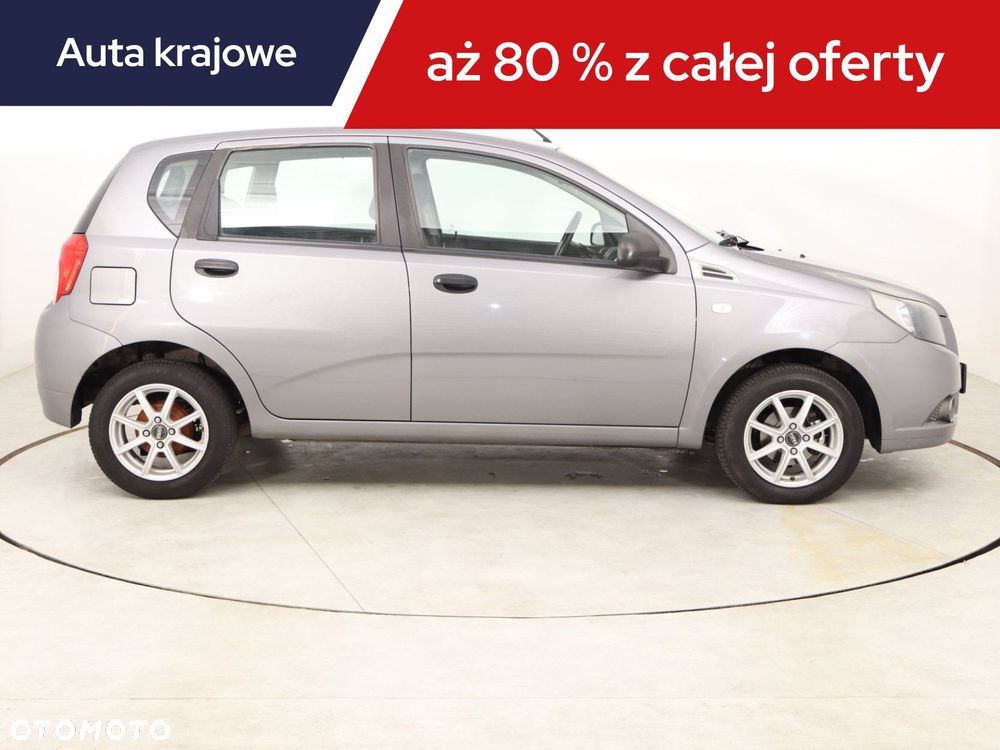 Chevrolet Aveo - 8