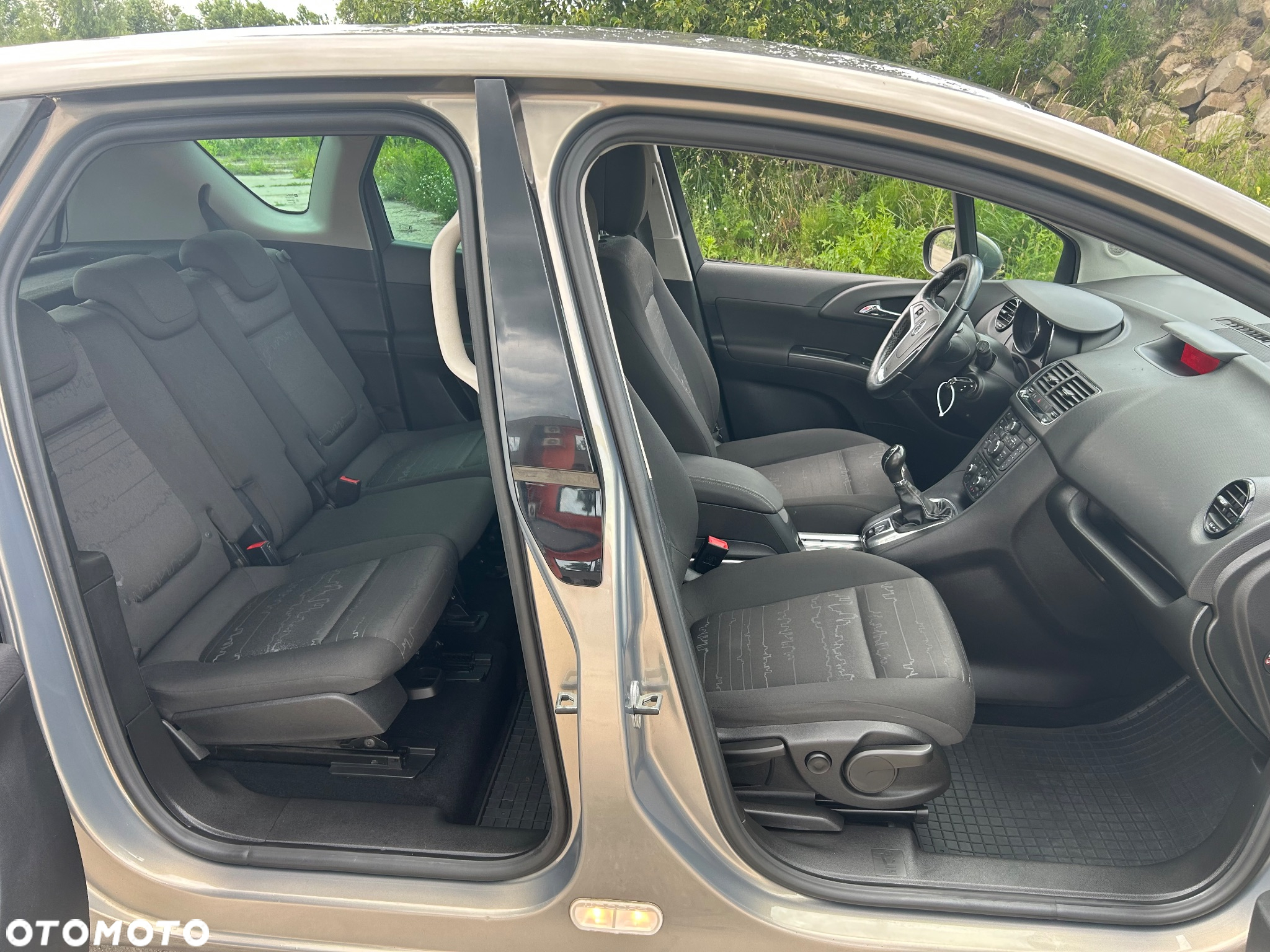 Opel Meriva 1.6 CDTI Design Edition S&S - 19