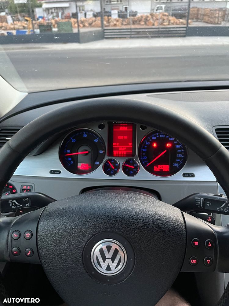 Volkswagen Passat 2.0 TDI Highline DPF DSG - 9