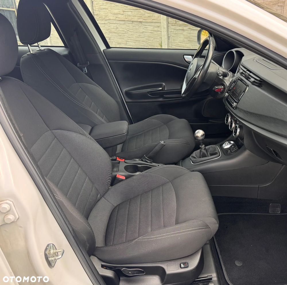 Alfa Romeo Giulietta 1.4 TB 16V Multiair Sport - 15