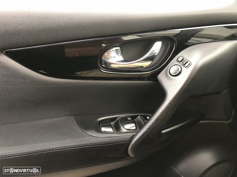 Nissan Qashqai 1.6 dCi Tekna Xtronic - 10