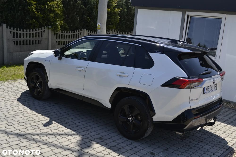 Toyota RAV4 - 22