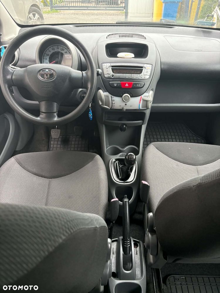Toyota Aygo 1.0 VVT-i Luna A/C - 12