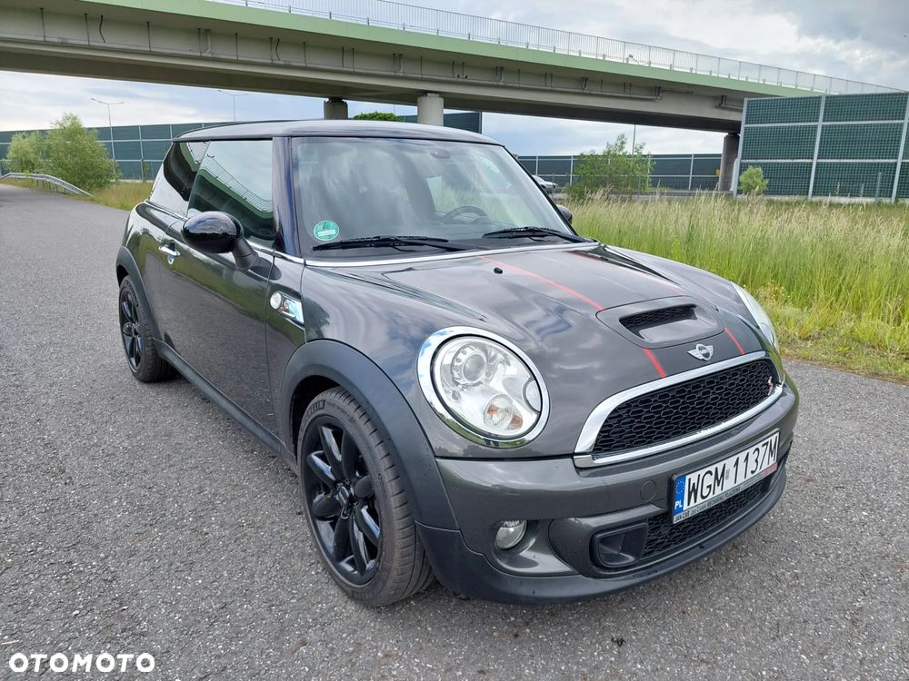 MINI Cooper S Bayswater - 1