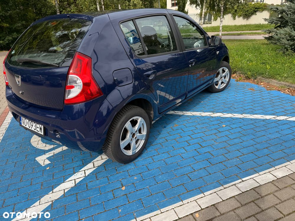 Dacia Sandero 1.2 16V Laureate II - 5