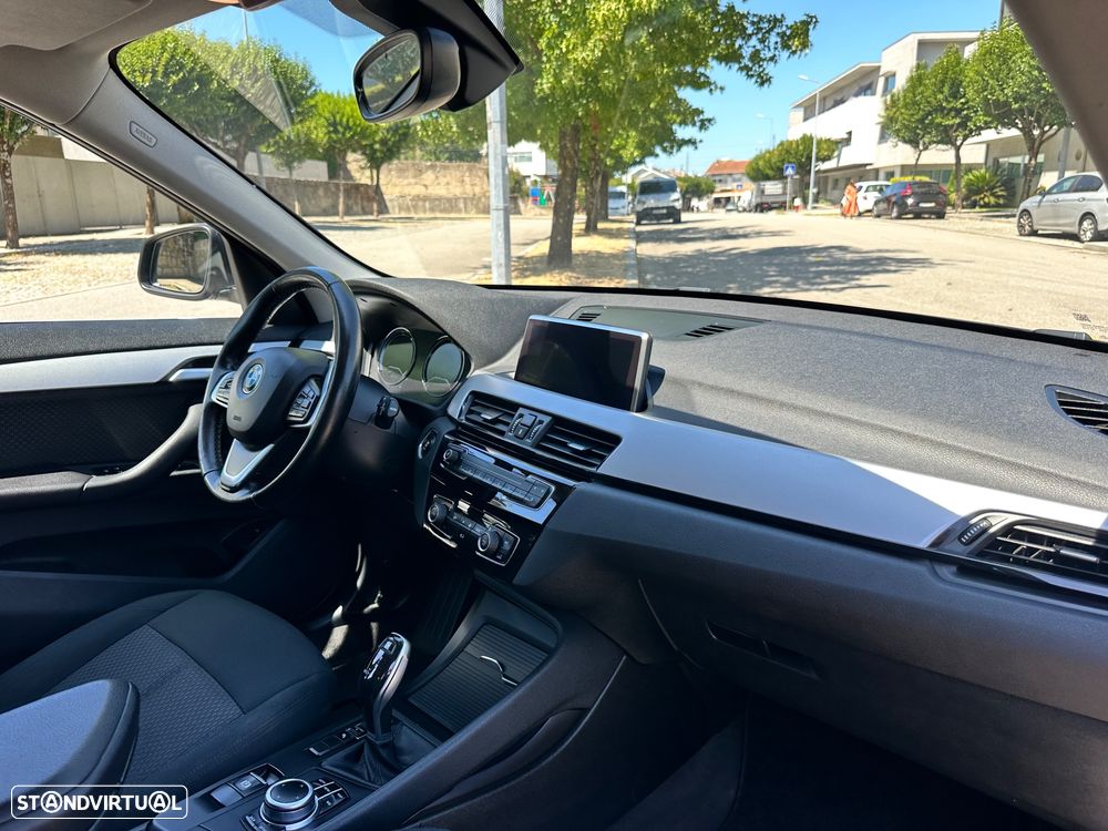 BMW X1 18 d sDrive Auto Advantage - 51