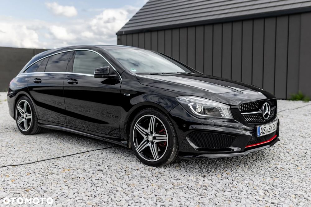 Mercedes-Benz CLA 250 4Matic 7G-DCT Sport - 3