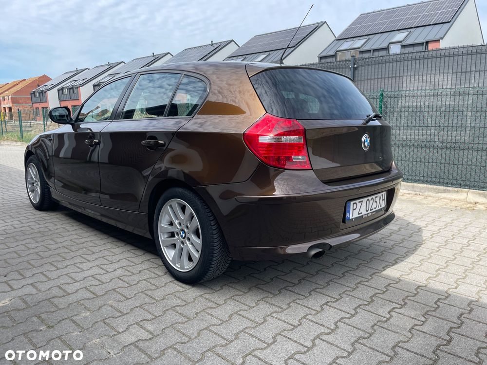 BMW Seria 1 116d - 12