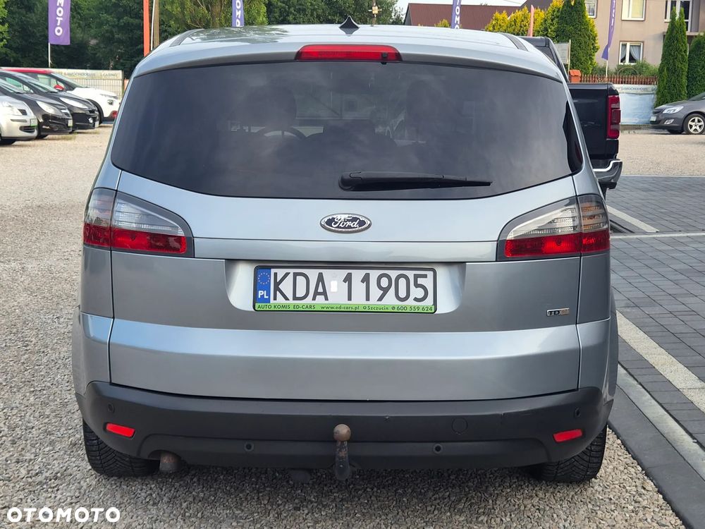 Ford S-Max - 7