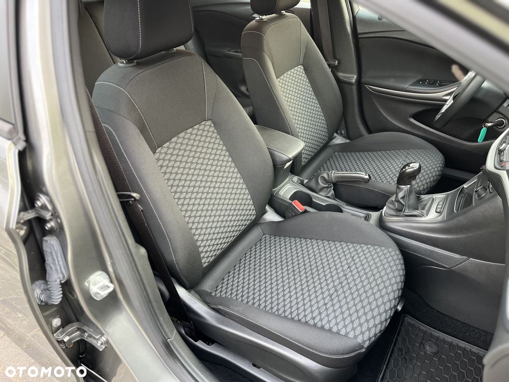 Opel Astra - 26