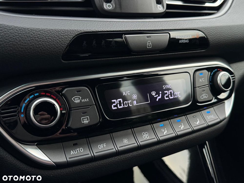 Hyundai i30 1.5 T-GDI 48V Smart DCT - 19