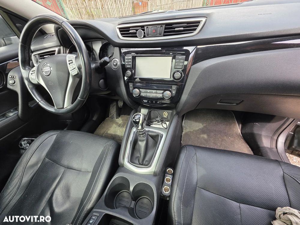 Nissan Qashqai 1.6 DCI Start/Stop Tekna - 35