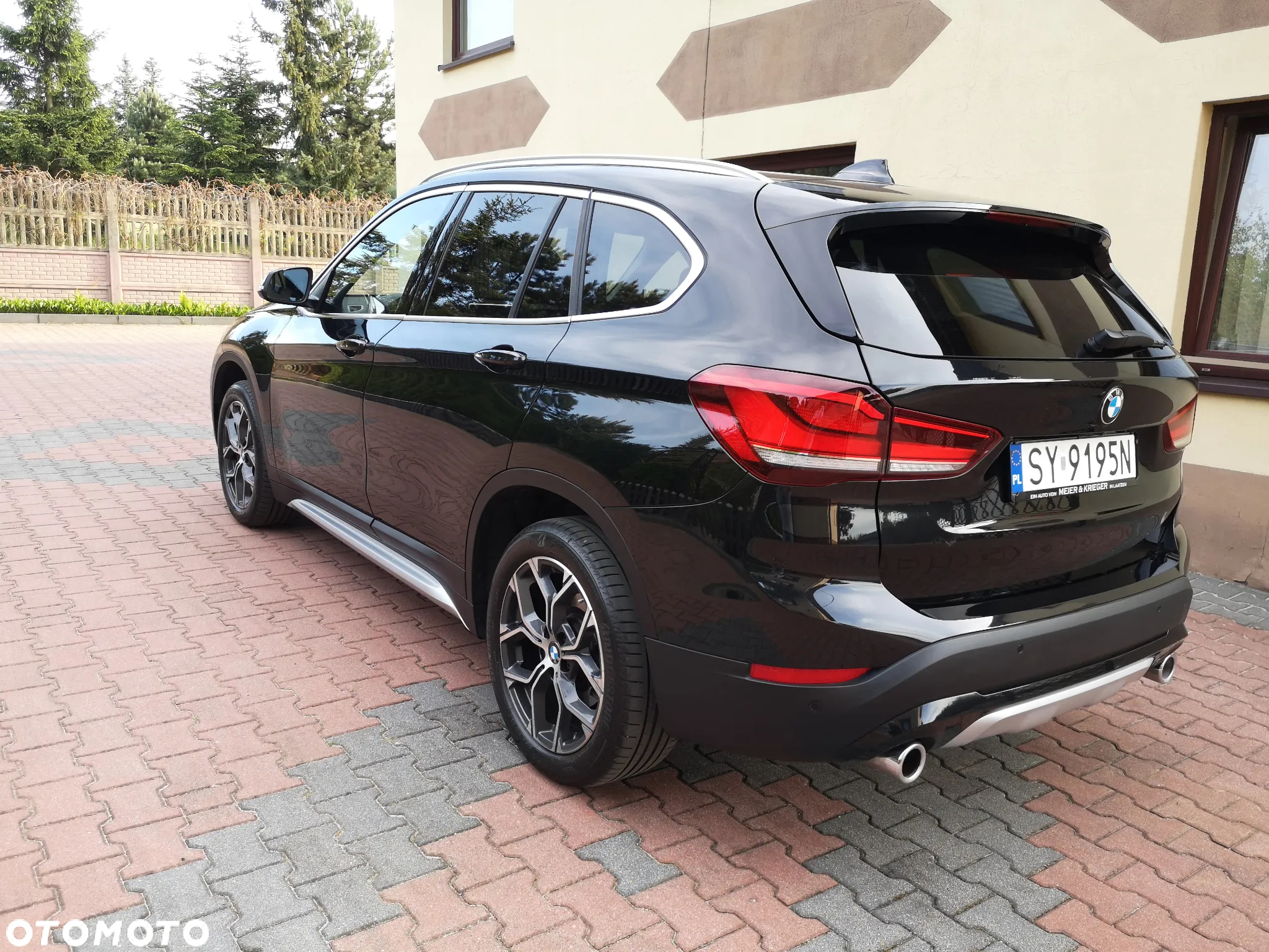 BMW X1 xDrive25i xLine - 6