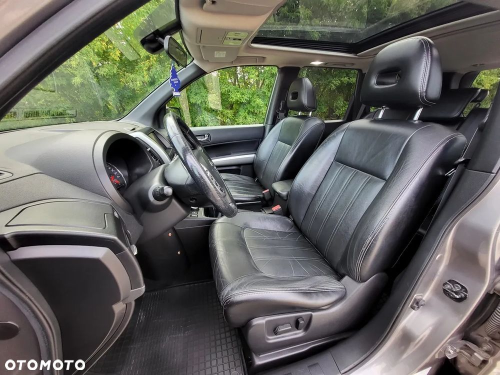 Nissan X-Trail 2.0 dCi 4x4 DPF Platinum - 12