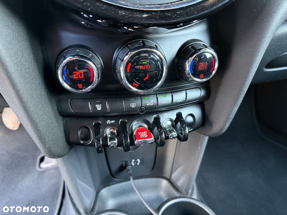 MINI Cooper D - 23