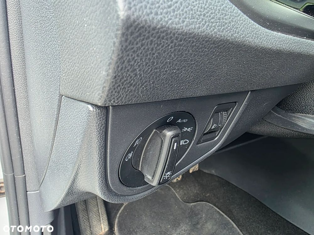 Volkswagen Polo 1.6 TDI SCR beats - 12