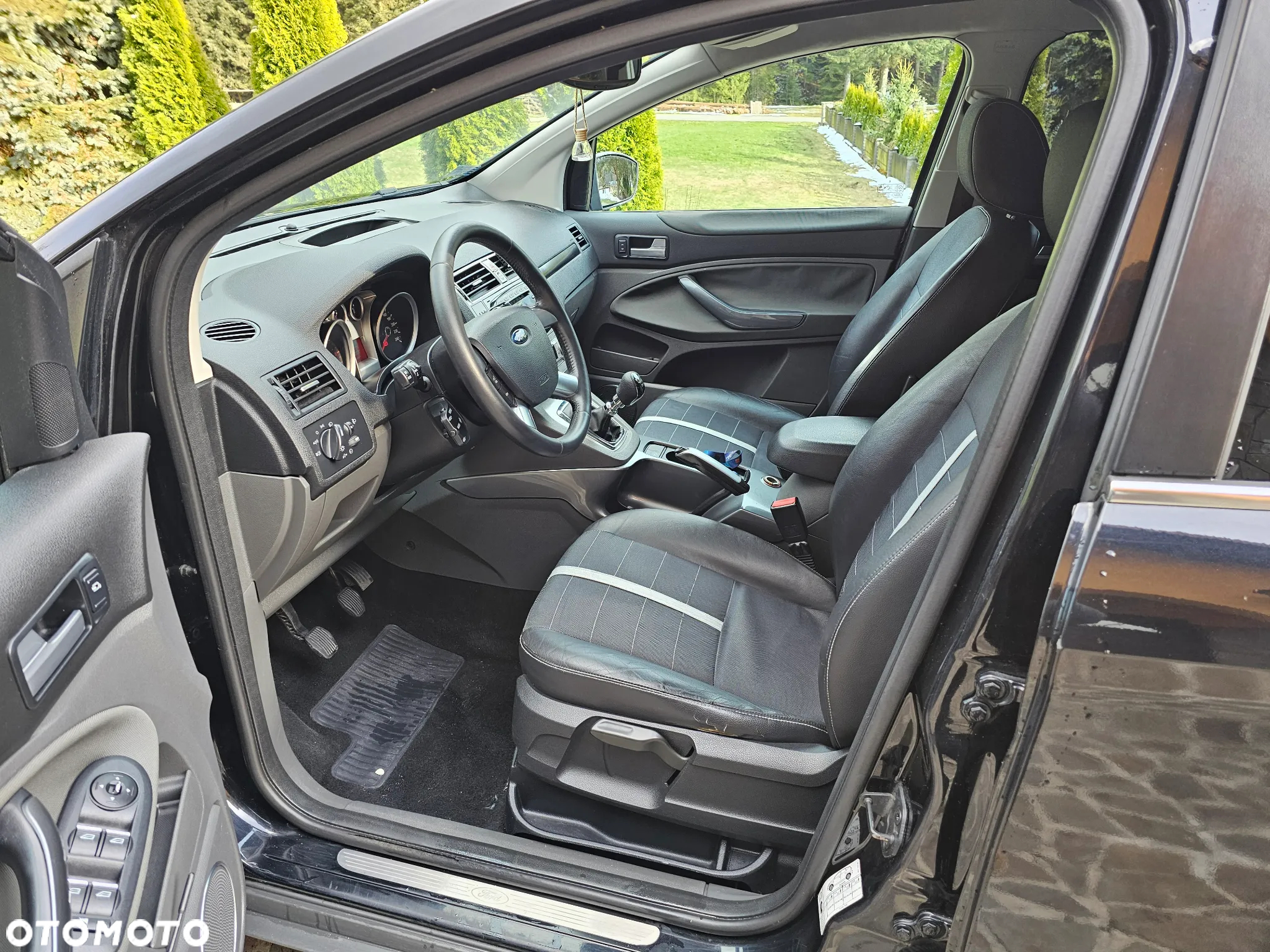Ford Kuga 2.0 TDCi Titanium - 18