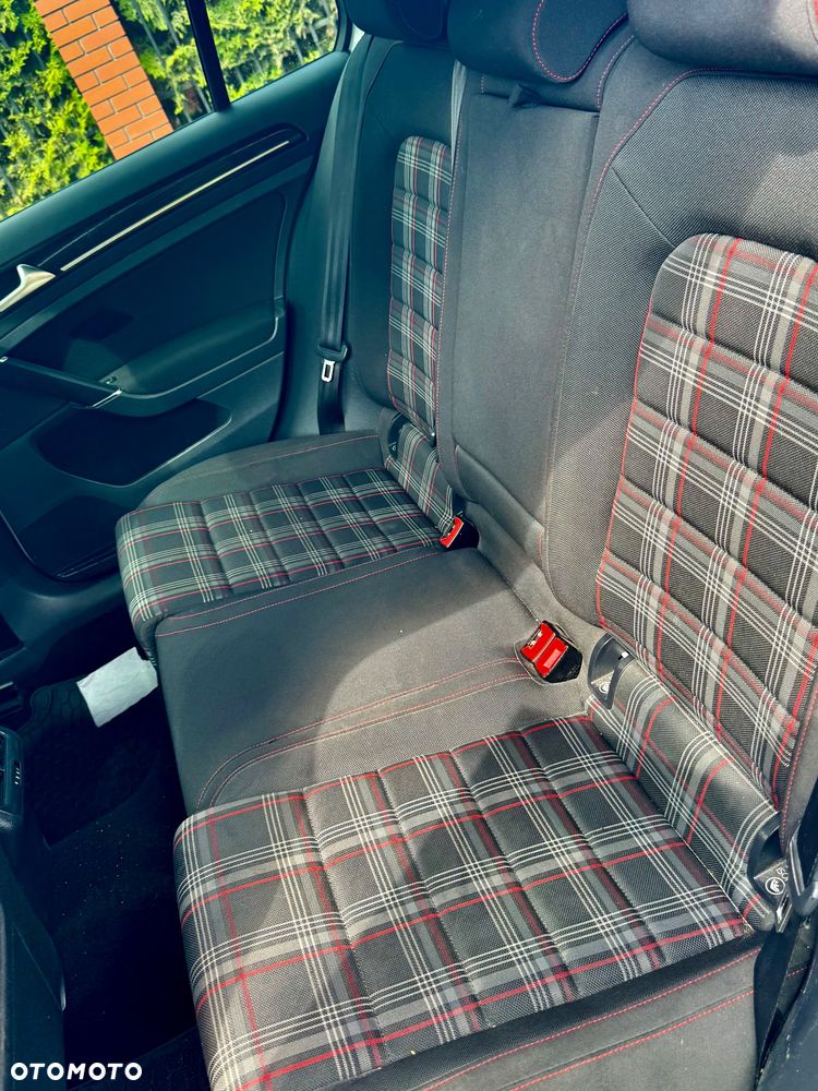 Volkswagen Golf 2.0 TSI BMT GTI DSG - 4