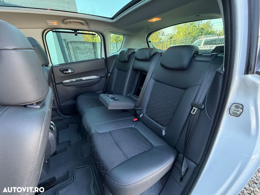 Peugeot 3008 BlueHDi 120 Stop & Start Allure - 11