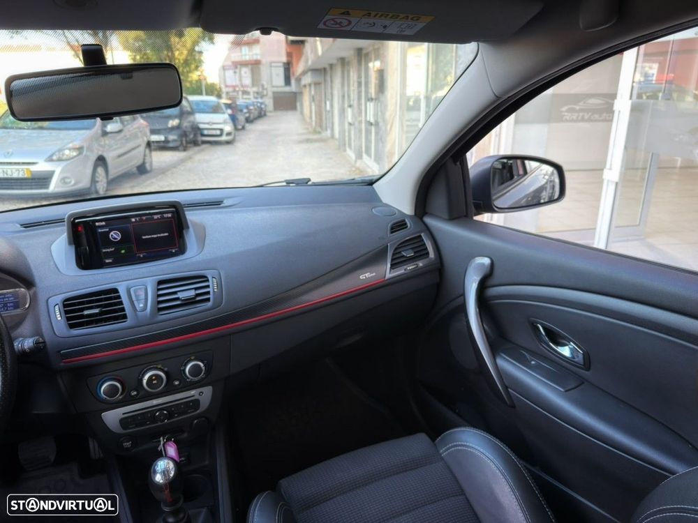 Renault Mégane Sport Tourer 1.5 dCi GT Line CO2 Champion - 20